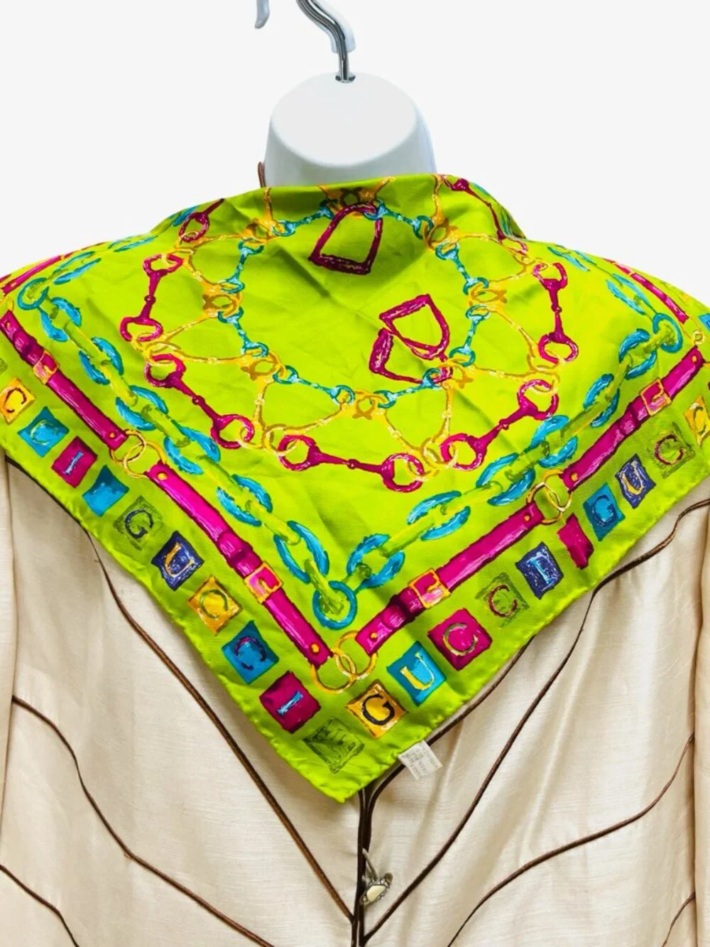 Gucci 100% Mini Scarf-Neckerchief 17